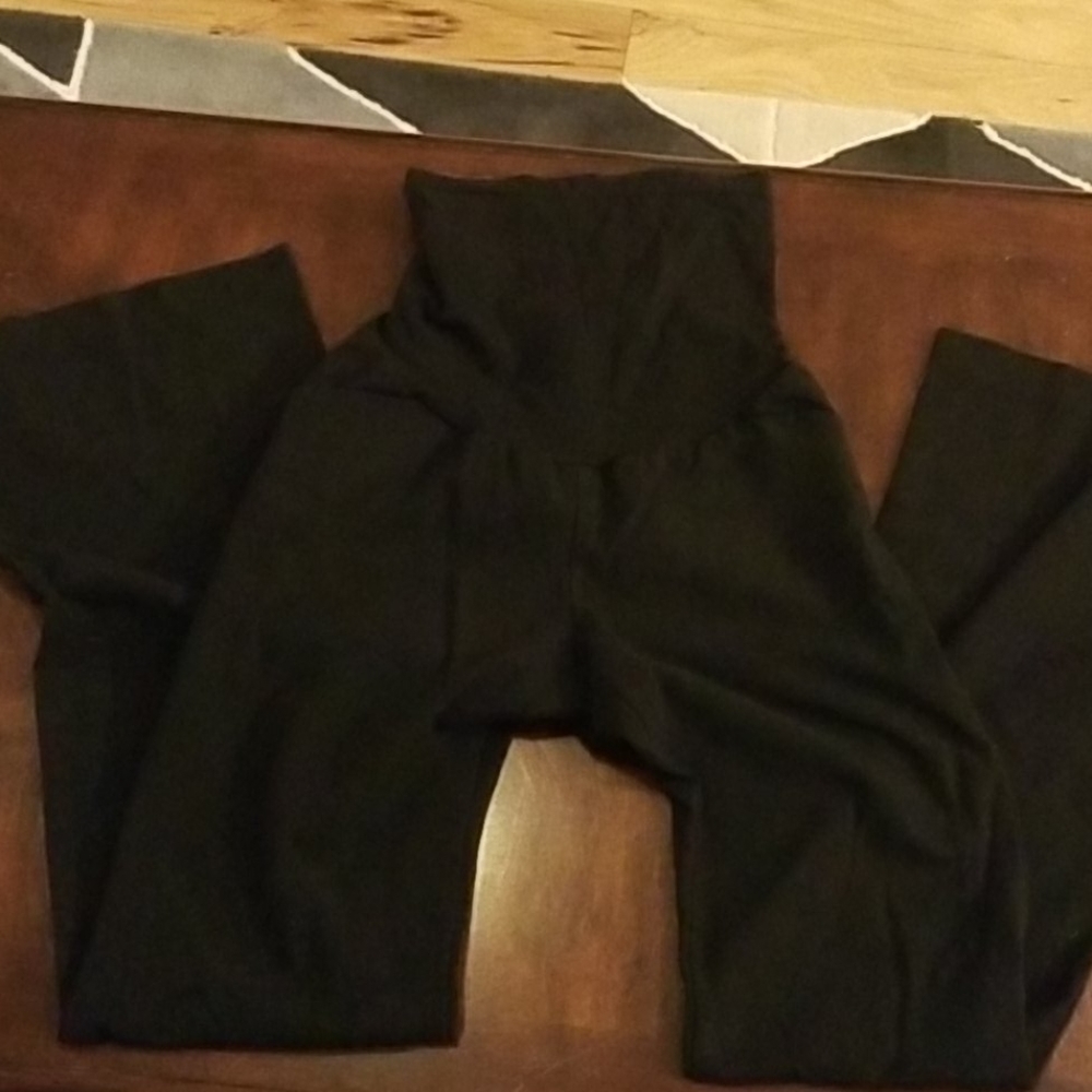 Black maternity pants